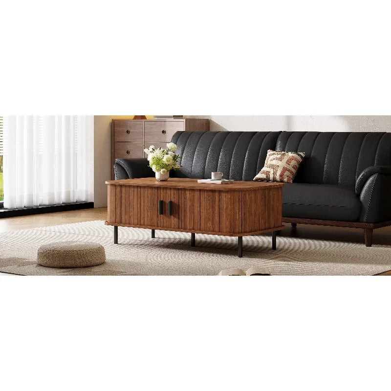 Table basse rectangulaire couleur noyer 120 cm à lattes avec portes coulissantes et rangement – vue 7
